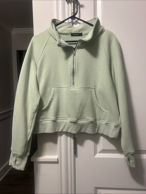 Quarter zip Pullover Sweatshirt